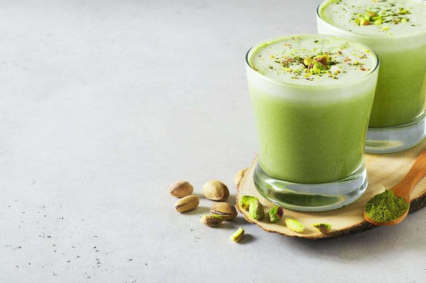 How to Master the Art of a Delicate and Creamy Matcha Green Tea Panna Cotta?